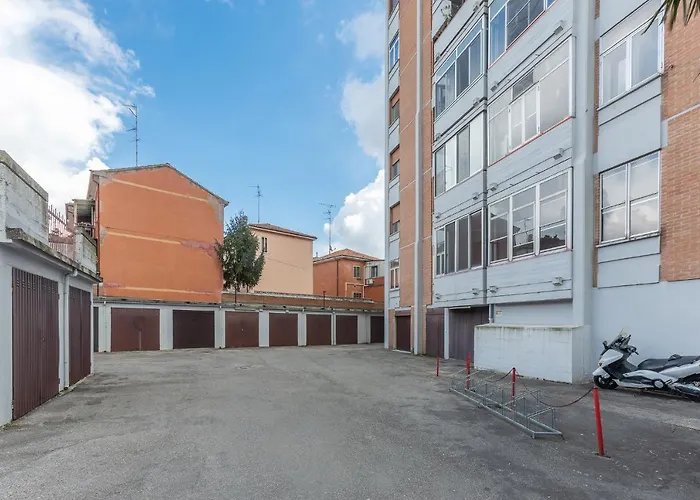 شقة Guesthost - Luminoso Con Terrazzo Vicino All'universita'