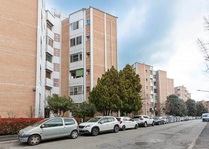 Guesthost - Luminoso Con Terrazzo Vicino All'universita' فيرّارا