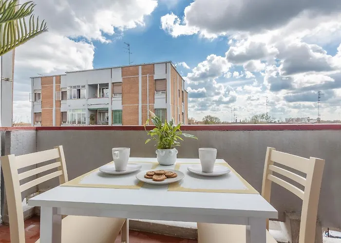 Apartament Guesthost - Luminoso Con Terrazzo Vicino All'universita' Ferrara