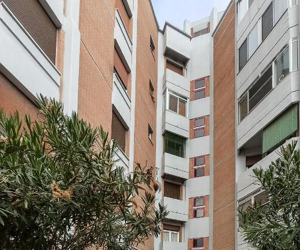 Apartament Guesthost - Luminoso Con Terrazzo Vicino All'universita'