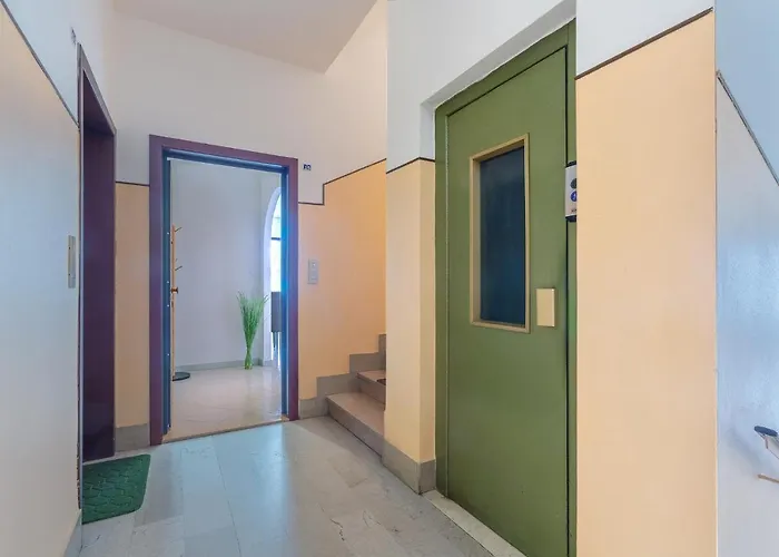 Apartament Guesthost - Luminoso Con Terrazzo Vicino All'universita' Ferrara